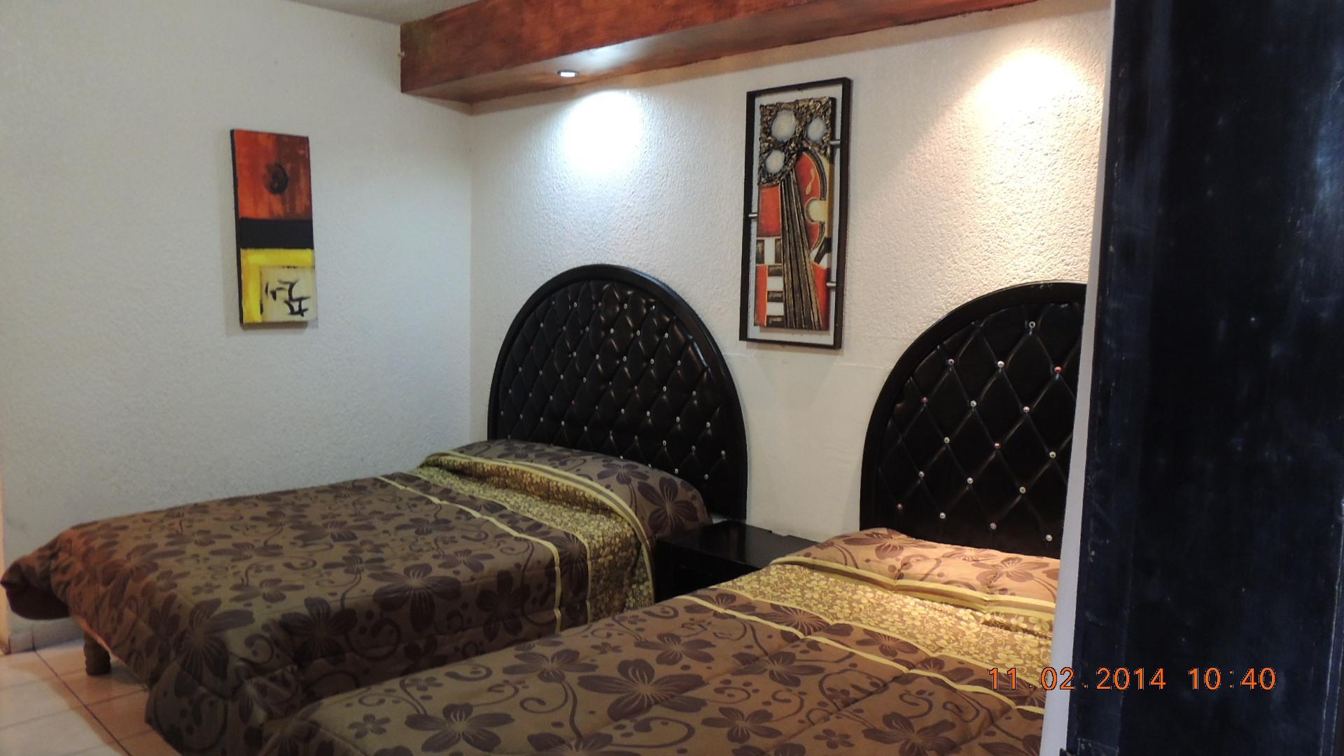 Capital O Zona Dorada Inn, Mazatlán Extérieur photo